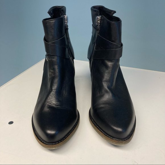 THE WISHBONE COLLECTION Sz 9 Lilla Stacked 3” Heel Zipper Western Style Booties - Picture 2 of 10